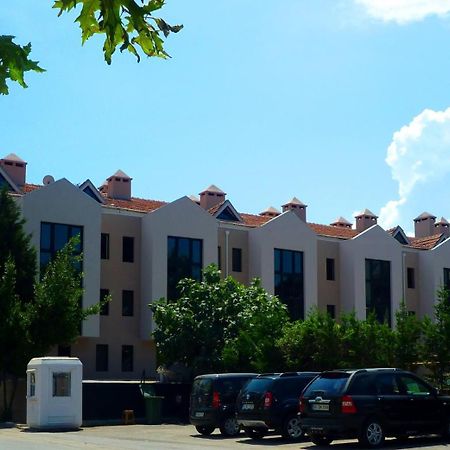 Montania Town Hotel 무단야 외부 사진