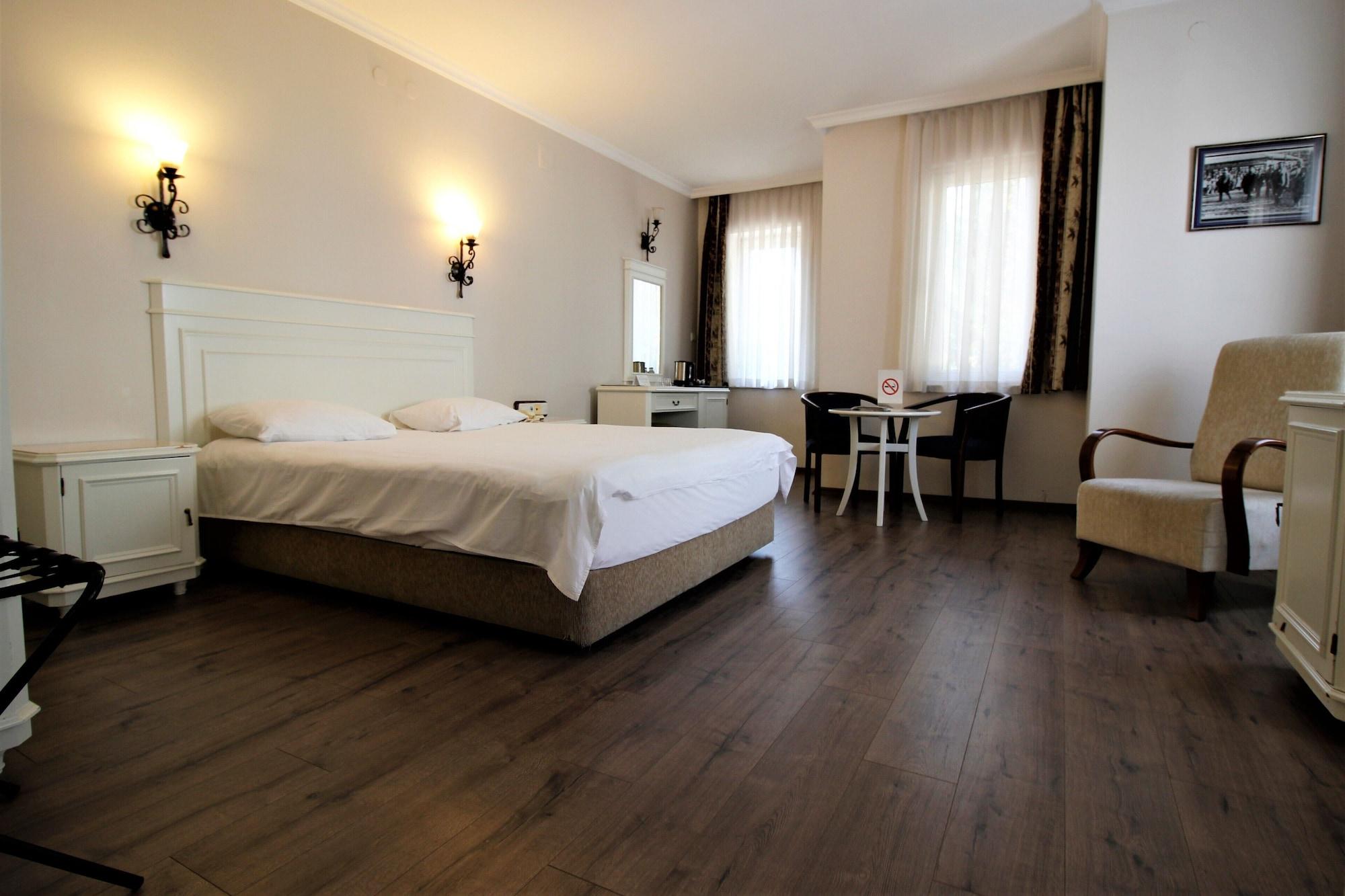 Montania Town Hotel 무단야 외부 사진