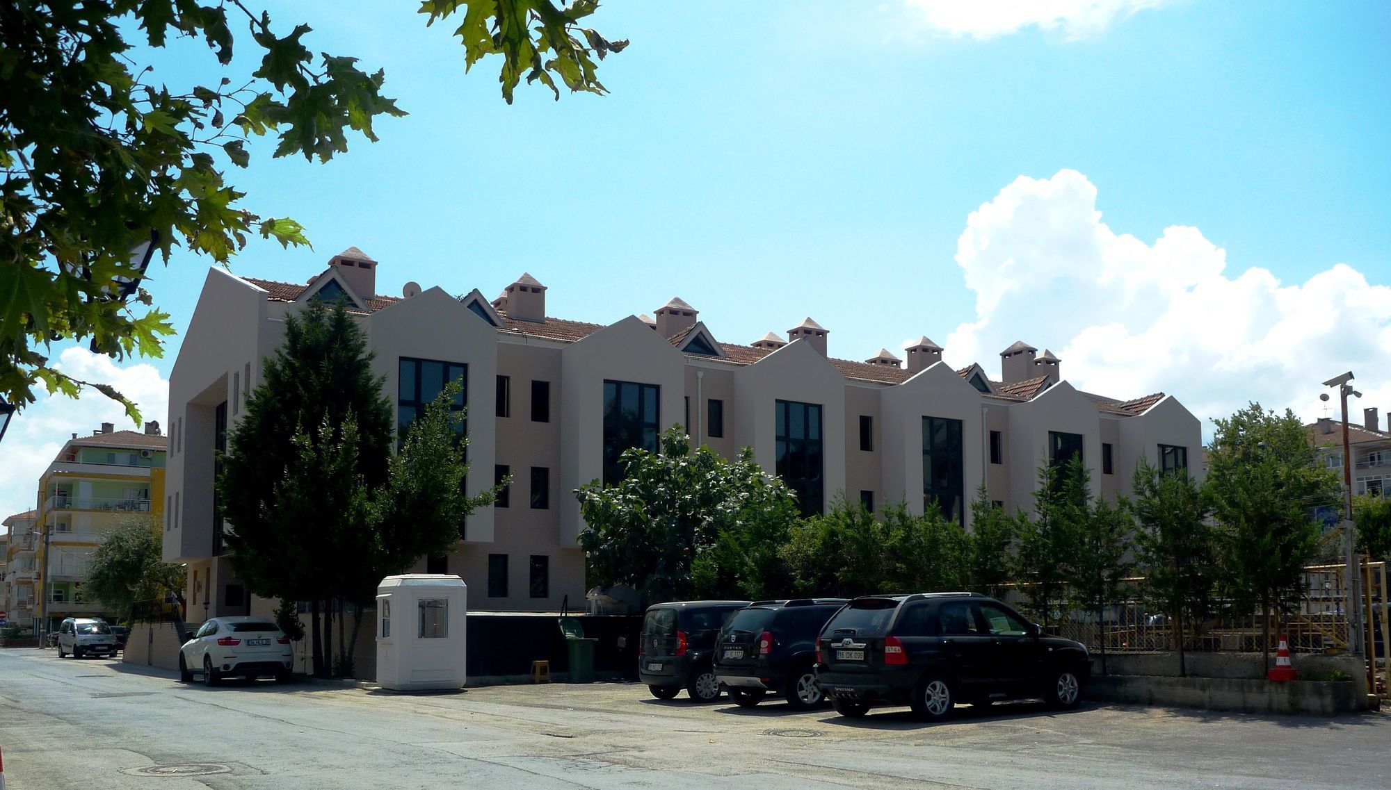 Montania Town Hotel 무단야 외부 사진