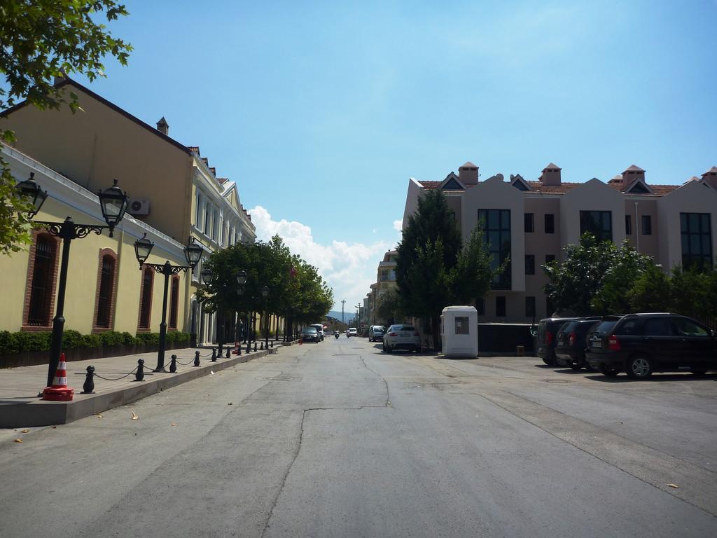 Montania Town Hotel 무단야 외부 사진