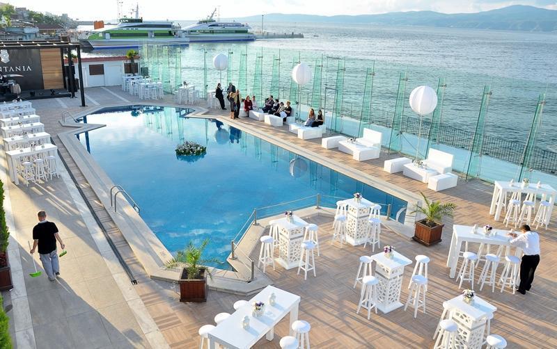 Montania Town Hotel 무단야 외부 사진