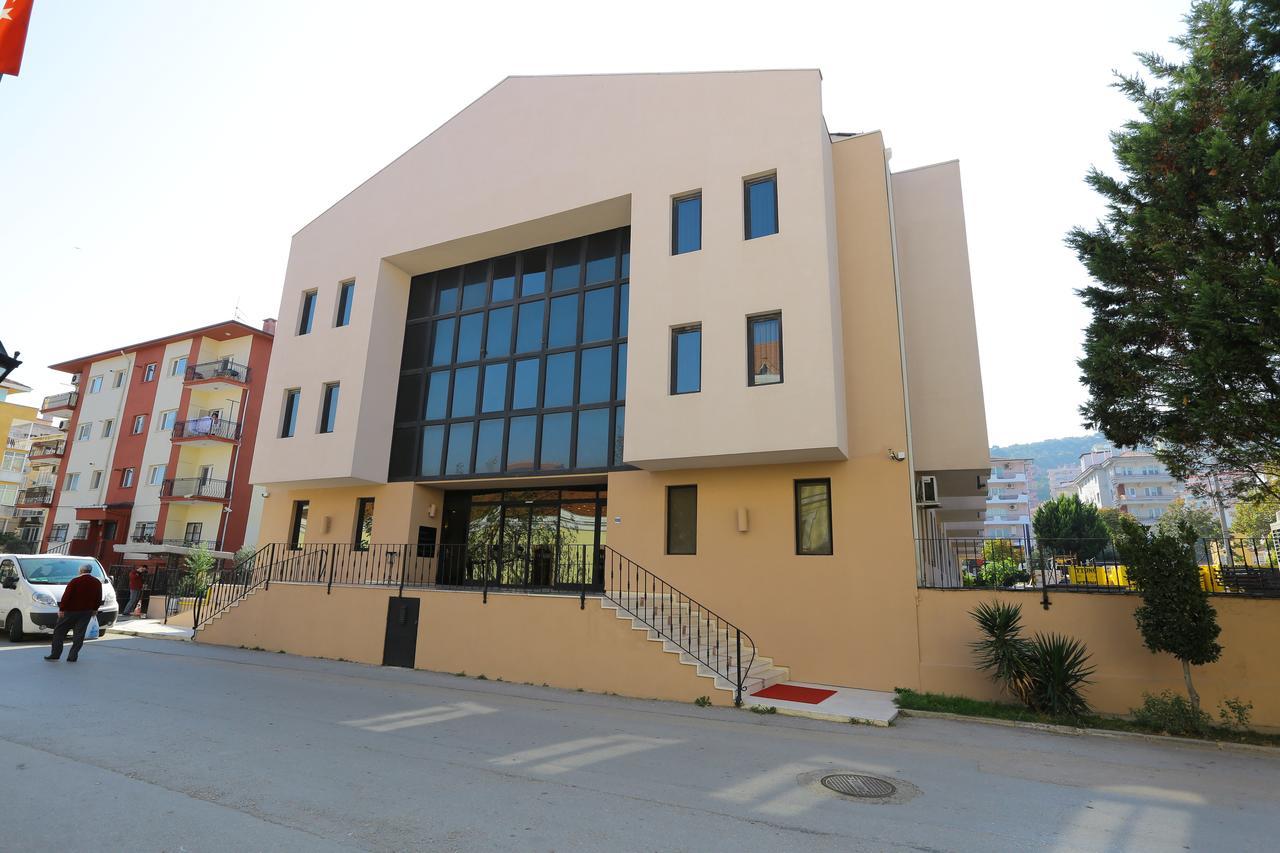 Montania Town Hotel 무단야 외부 사진